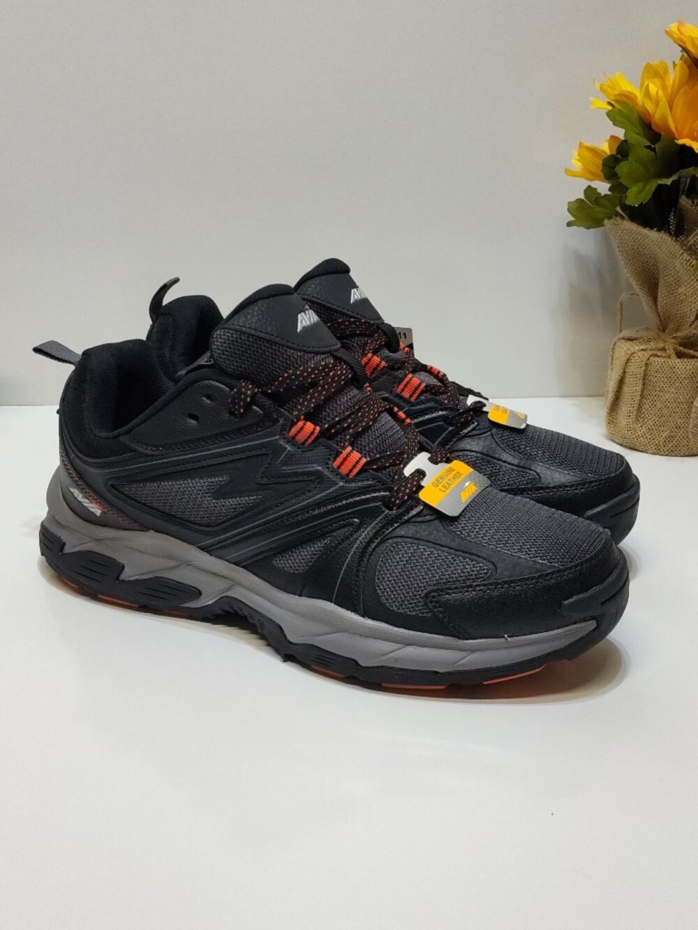 Avia Men's Talus Trail Running Sneakers Black Leather Mesh NWT Size 11